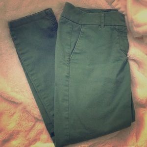 Petite, ankle pants!